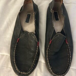 Olukai Black Leather Loafers